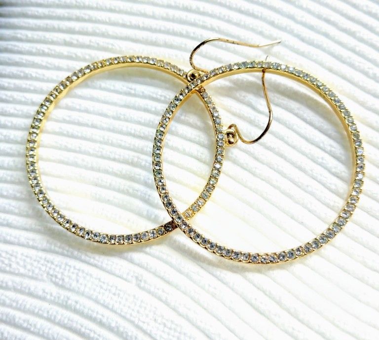 Three Gorgeous Stylish Gold Earings