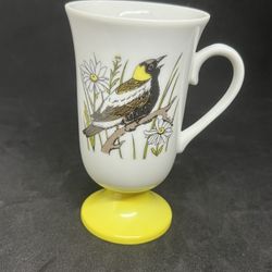 VTG Fred Roberts Irish Pedestal Song Bird Coffee Mug Or Cup Yellow Meadowlark 1