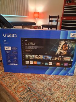 43" Smart TV 4K.