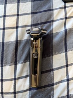 Philips Norelco Shaver series 7000