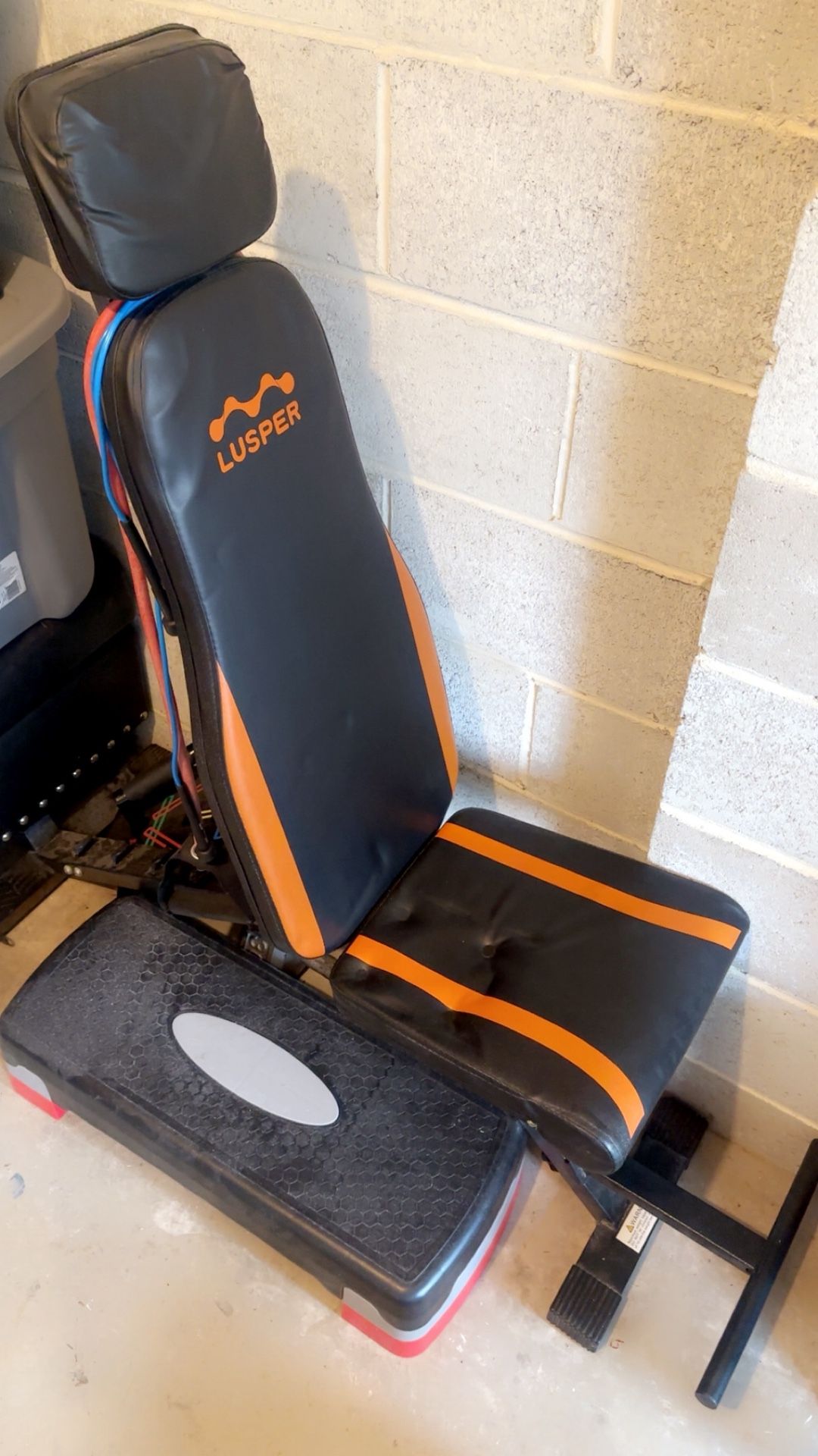 Weight bench