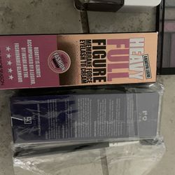 Woman’s 7 Pc Make Up 