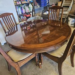 Dining Table With 4 Chairs 