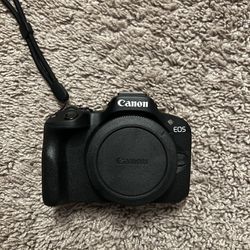 Canon R50 BODY ONLY