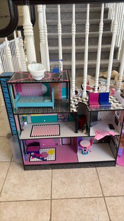 Doll house
