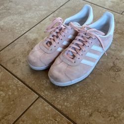 Adidas Gazelle  Women’s 7.5 