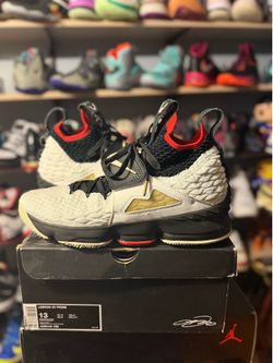 Nike LeBron 15 Diamond Turf Size 13 $200
