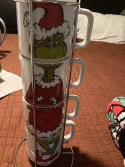 The Grinch Mug Set