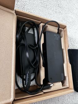 Dell Pro Thunderbolt 4 Smart Dock