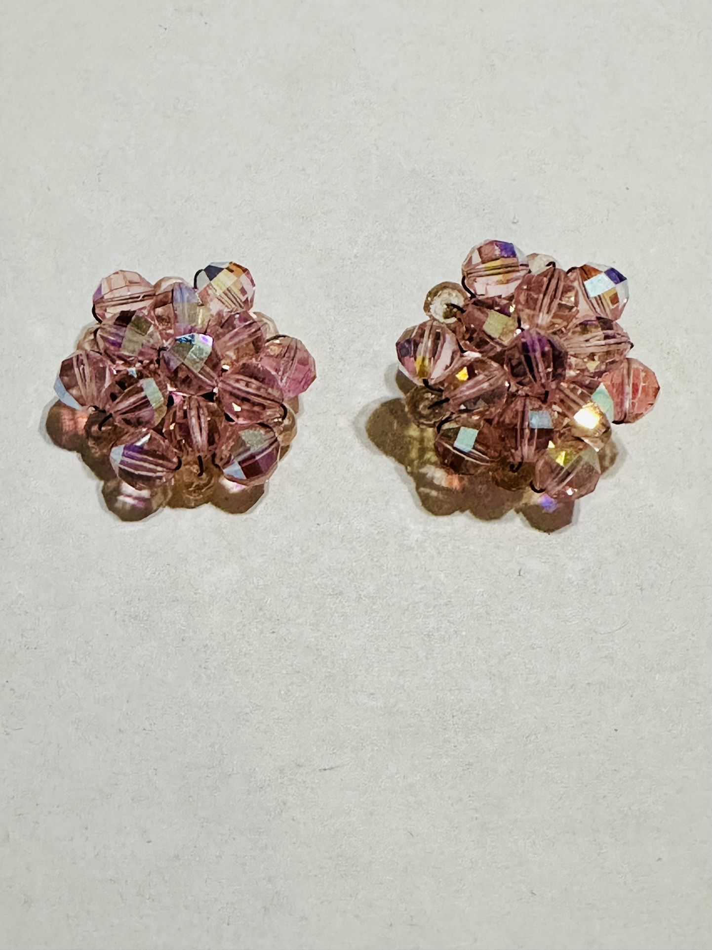 Vintage 50’s Aurora Borealis Clip Earrings 1 clip is missing