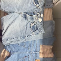 calvin klein size 7 and levis pants size 25