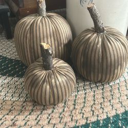 Set of Fabric Pumpkins