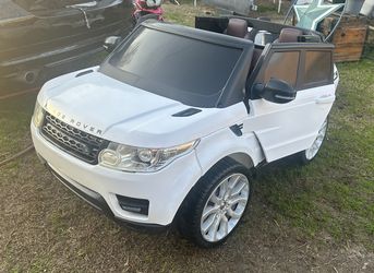 A Two Seater Range Rover12 Volt