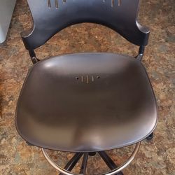 Hydrolic Offce Chair With Recline