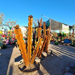 🌵Rustic Yard Art🐞POTTERY 🪴