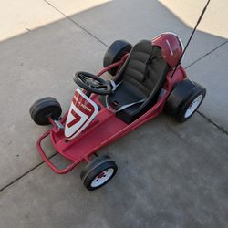 Radio Flyer Ultimate 24V Go-Kart Battery Powered Ride-On For Ages 3-8, Up To 8mph