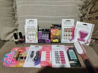 Kids Toys, Paw Patrol Lunch Pail, School Supplies (Over 100 New Toys) Great For Christmas Stockings