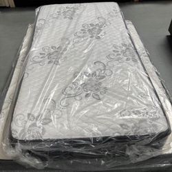 Deluxe Brand Twin Size Sales