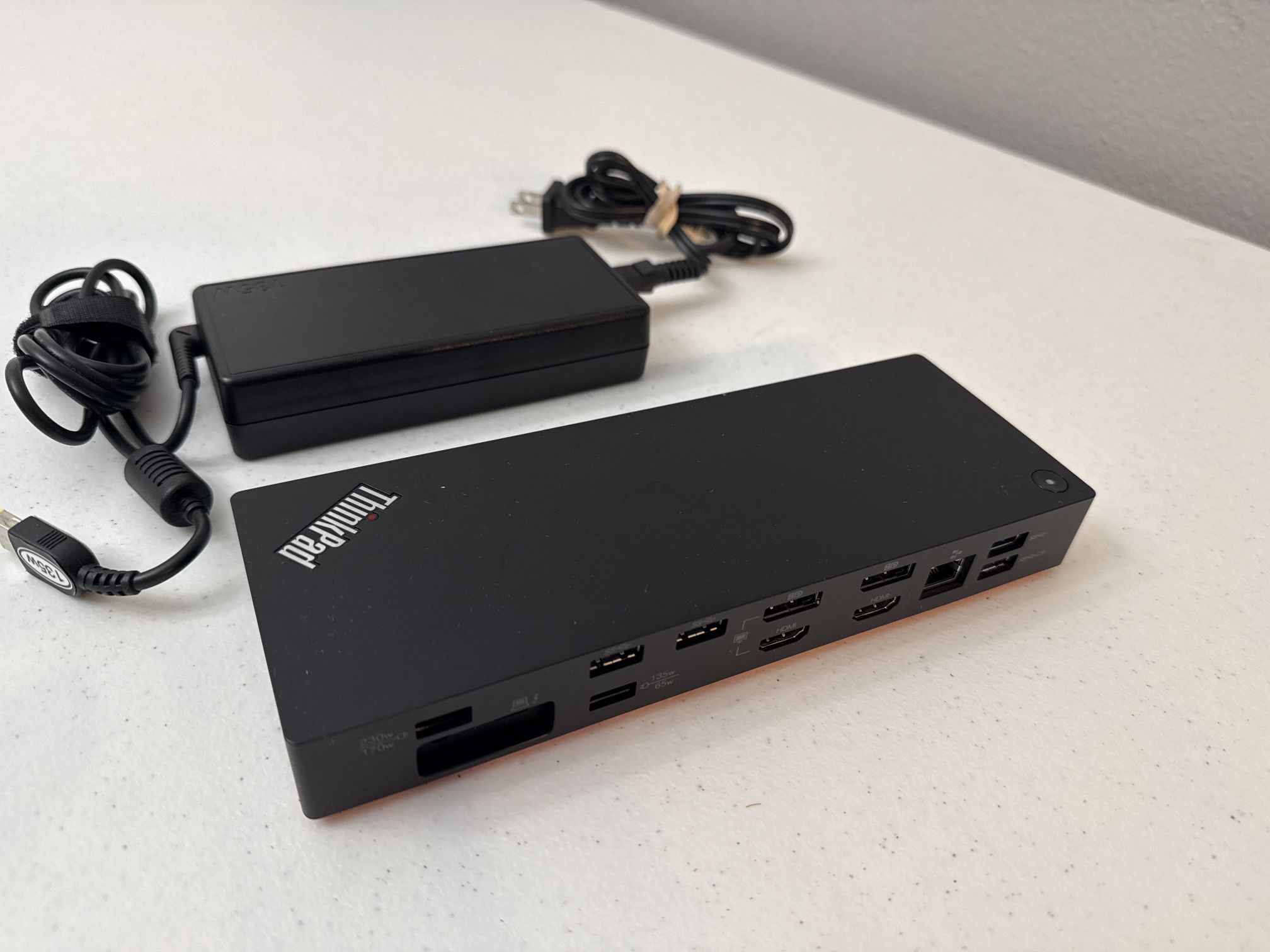 Lenovo ThinkPad Thunderbolt 3 Dock Gen 2 (40AN) – w/ Power Adapter