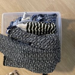 Free Women’s Medium Tops And Coat