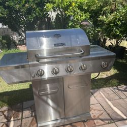 cubierta protectora y regalitos extras