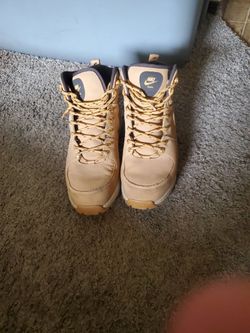 Nike Boots 