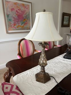 NY: Decorative Lamp