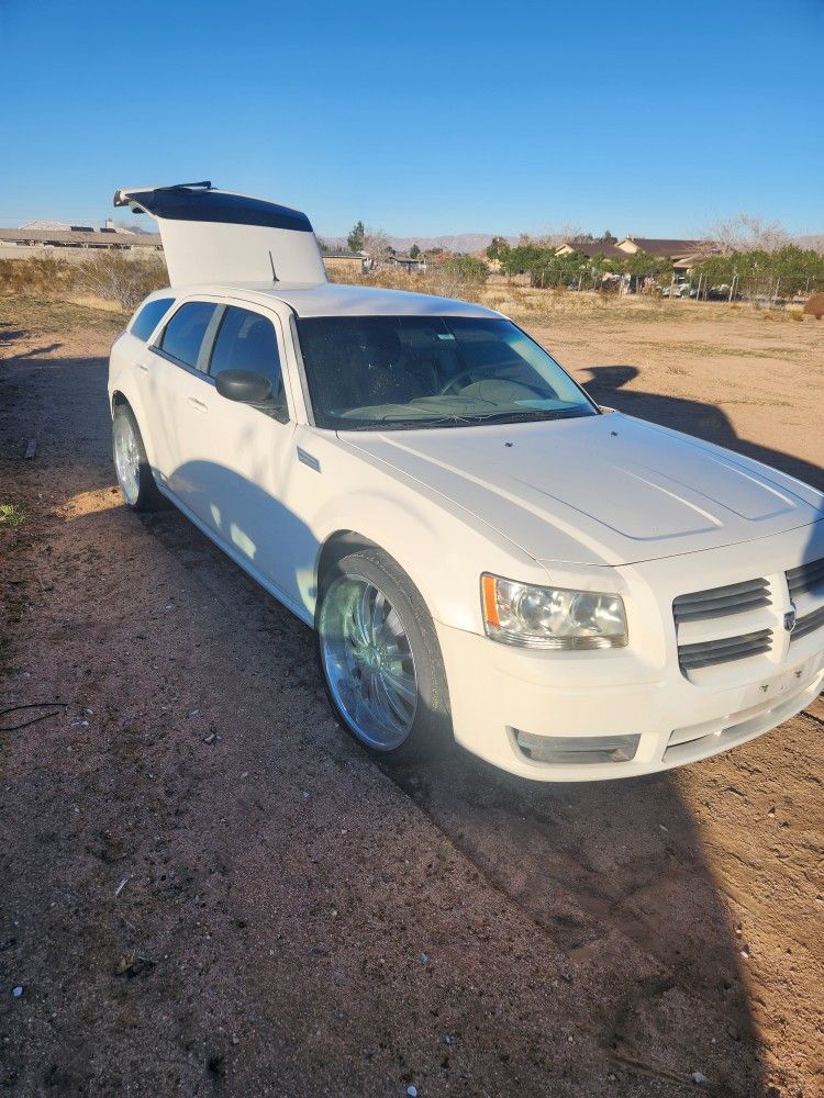 2008 Dodge Magnum
