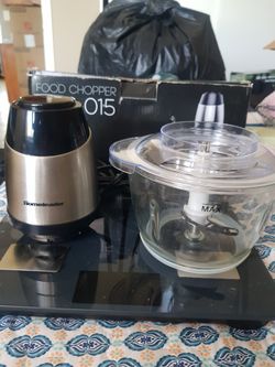 FOOD CHOPPER