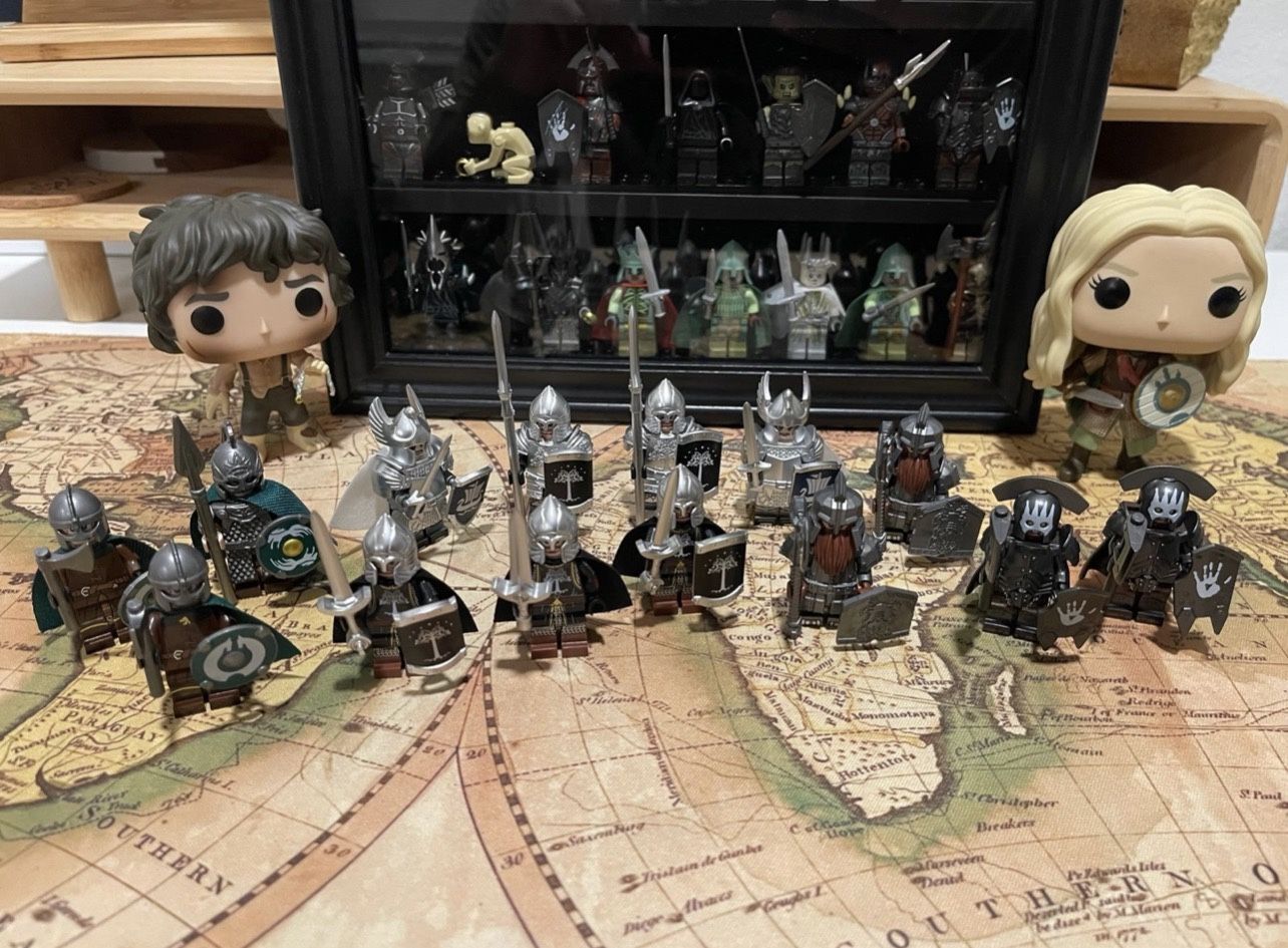 LOTR Real Legos and Custom Lego Lot and Foil