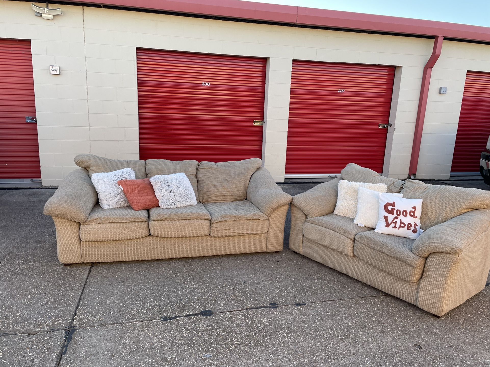 Sofa Set