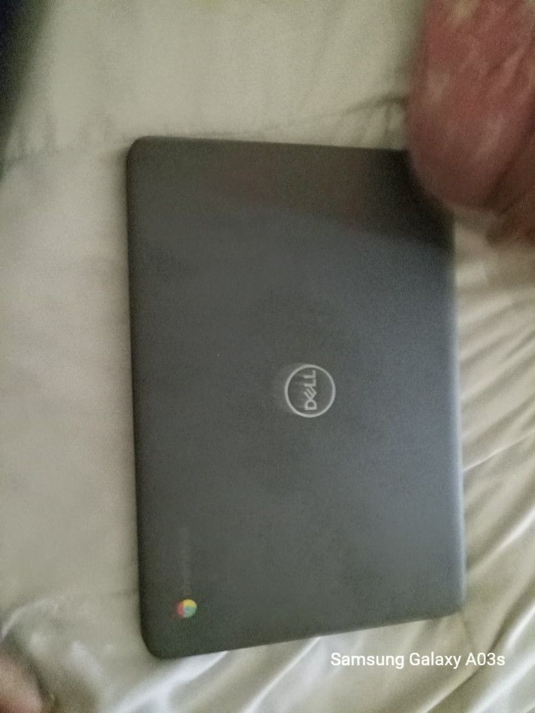 Dell chromebook 3110 New