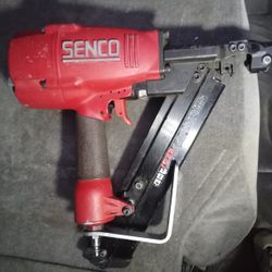 Senco JoistPro 250XP Air Nailer Uses Up To 2-1/2" Nails