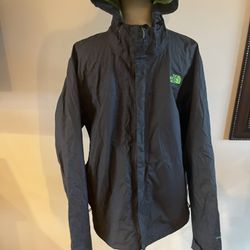 The North Face Venture HyVent 2.5L Jacket- Men’s XL
