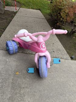 Big Wheels Tricycle Fisher-Price