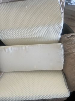 Bed wedge pillows