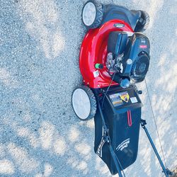 Like new craftsman push mower start at first pull everything works as it should