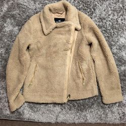 Woman’s Cozy Jacket 