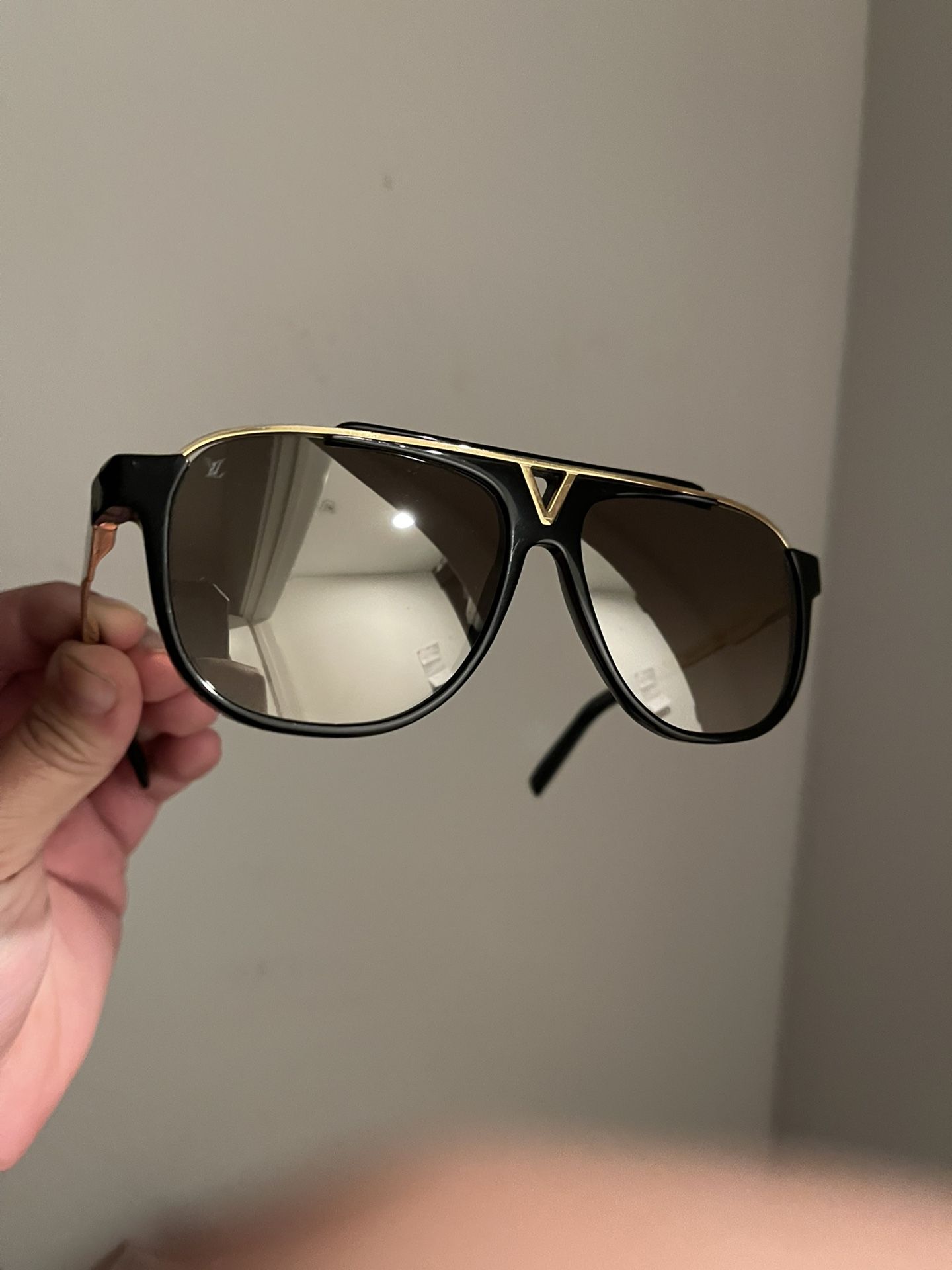 LOUIS VUITTON The Party Sunglasses Eye Were Plastic Metal Gold Z0997E  85RC956