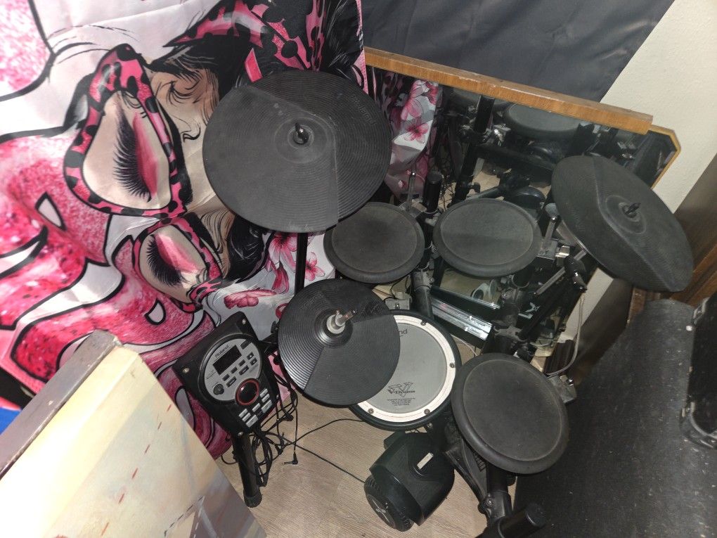 Roland Electric Drum Set & TD-11 Module