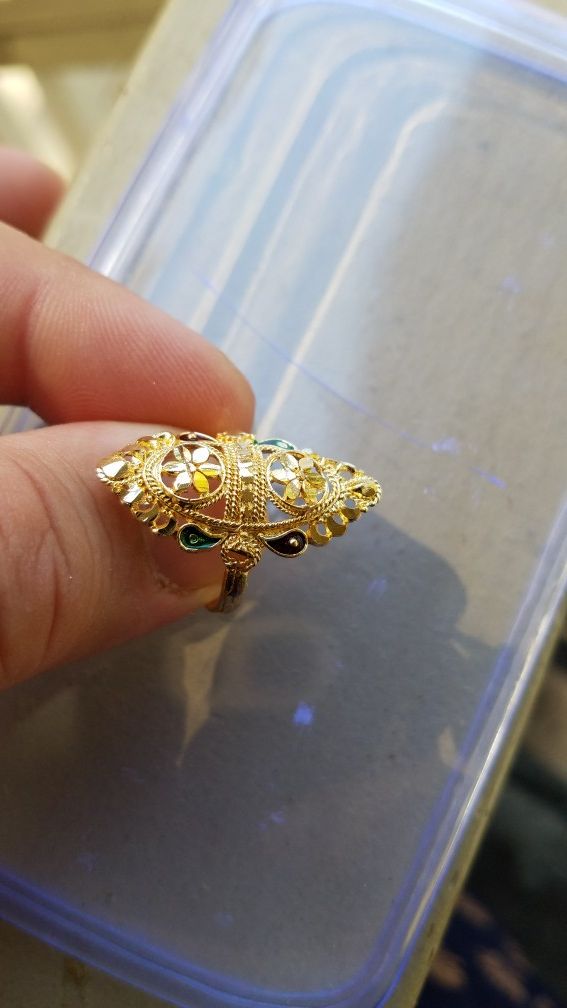 Ring size 818 karat gold plated brand new