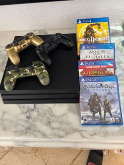 PlayStation 4 Pro Bundle – 3 Controllers + 8 Games – Excellent Condition