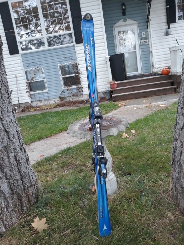 Atomic C9 Carbon.180 cm
