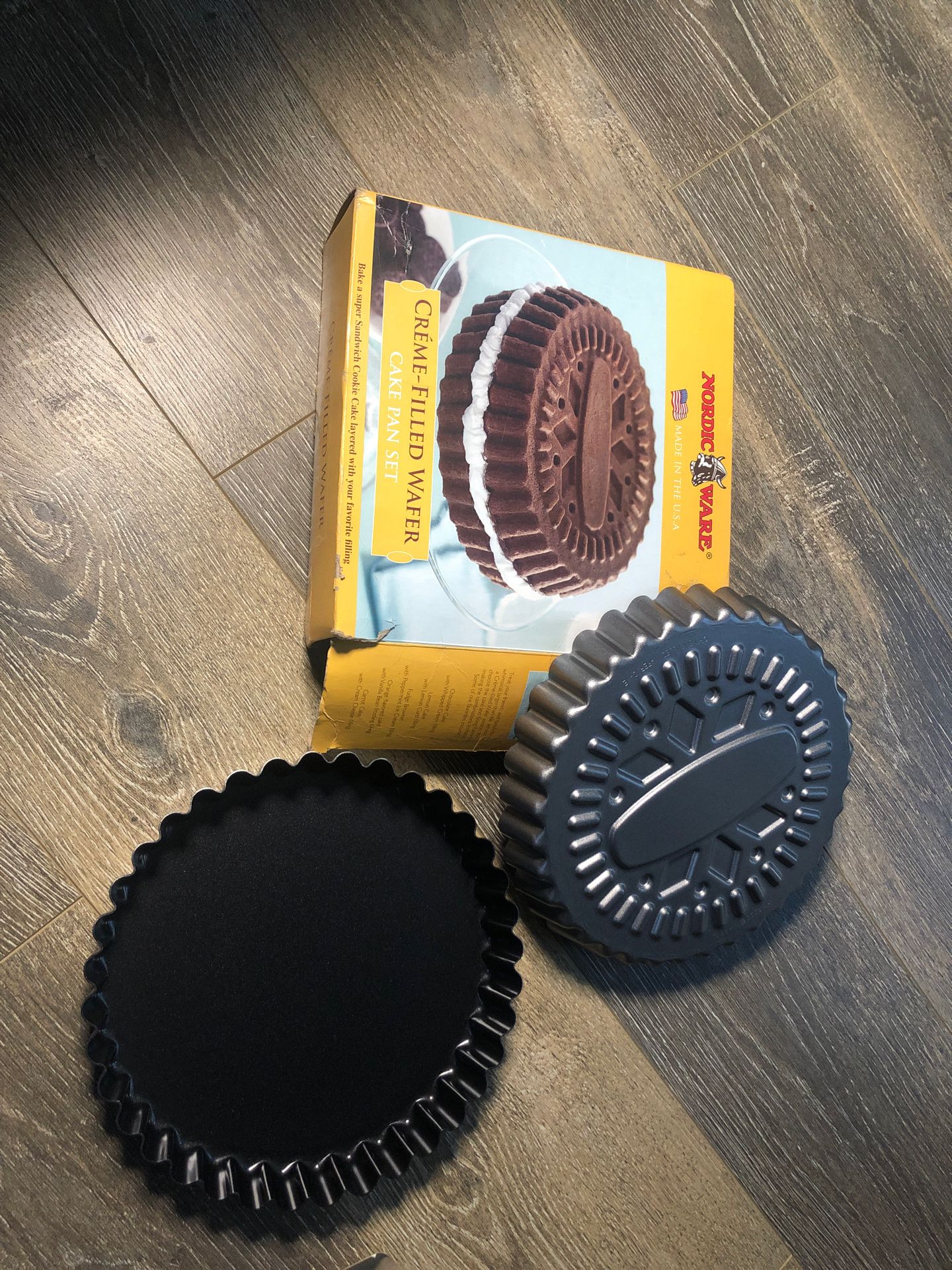 Nordic Ware cake pan set