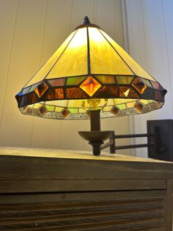 Vintage Tiffany Style Stained Glass Wall Sconce Lamp Shade