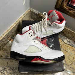 Jordan 5 Fire Red