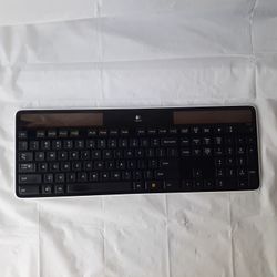 Logitech Solar Keyboard K750 Works on Mac Slim No Dongle