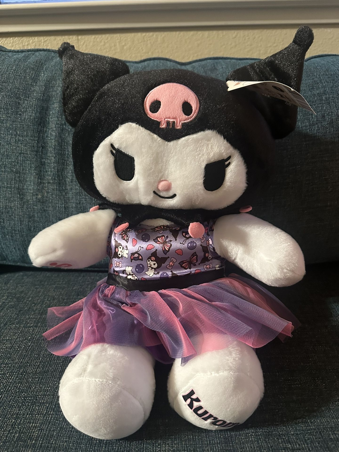 Hello Kitty & Friends Build-a-bear (Kuromi)