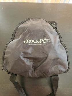 Crock-Pot 16-Ounce Little Triple Dipper Slow Cooker, Silver and Black for  Sale in Las Vegas, NV - OfferUp