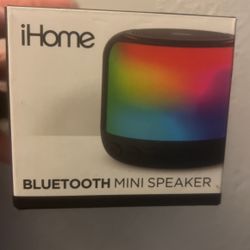 iHome Bluetooth Mini Speaker 